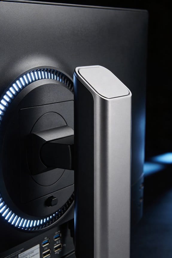 Thunderbolt 5 vs. USB4: The Future of High-Bandwidth Monitor Connectivity 1 thunderbolt 5 excels in multitasking